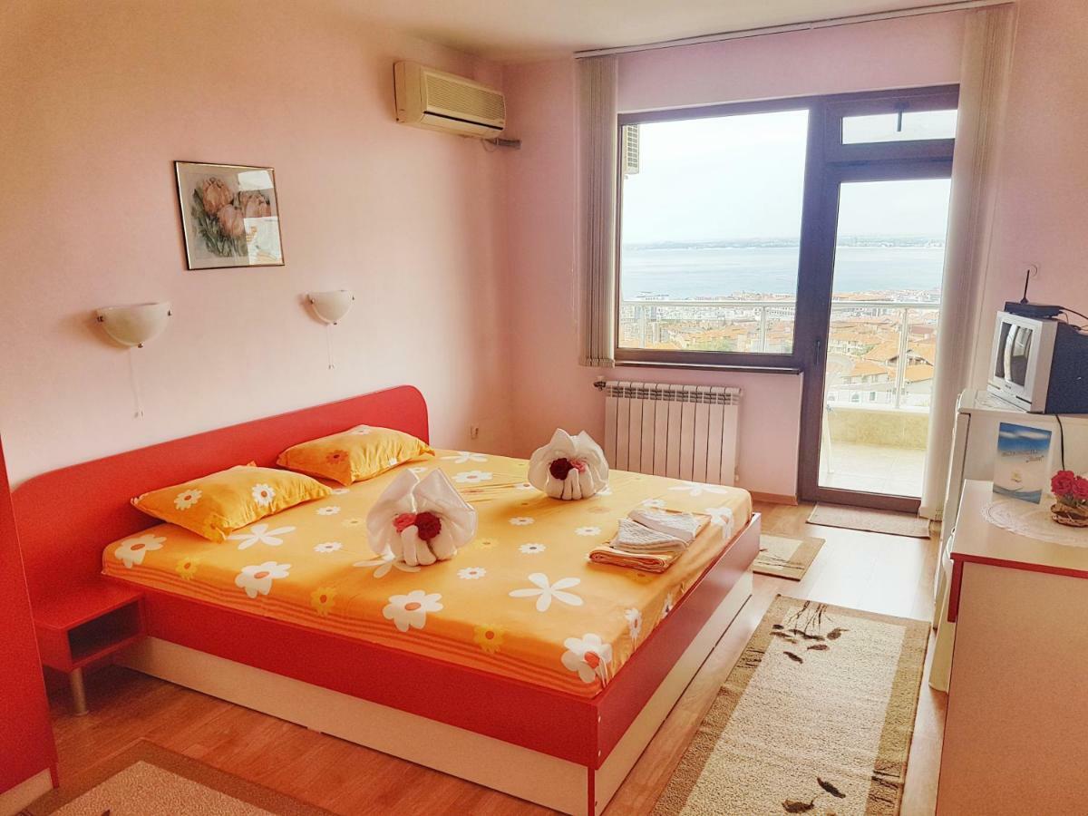 Guest House Byki Светий Влас Екстер'єр фото