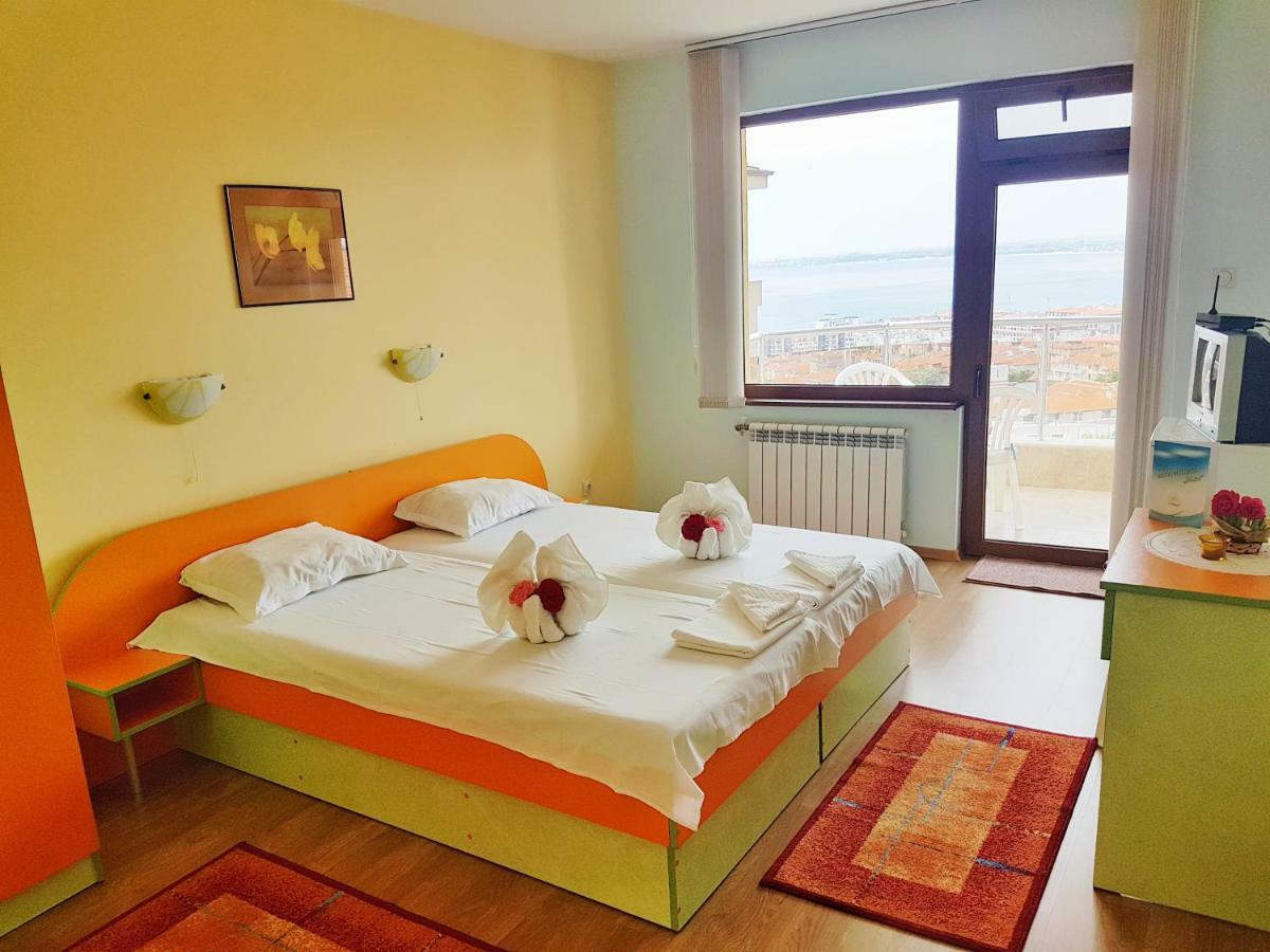 Guest House Byki Светий Влас Екстер'єр фото